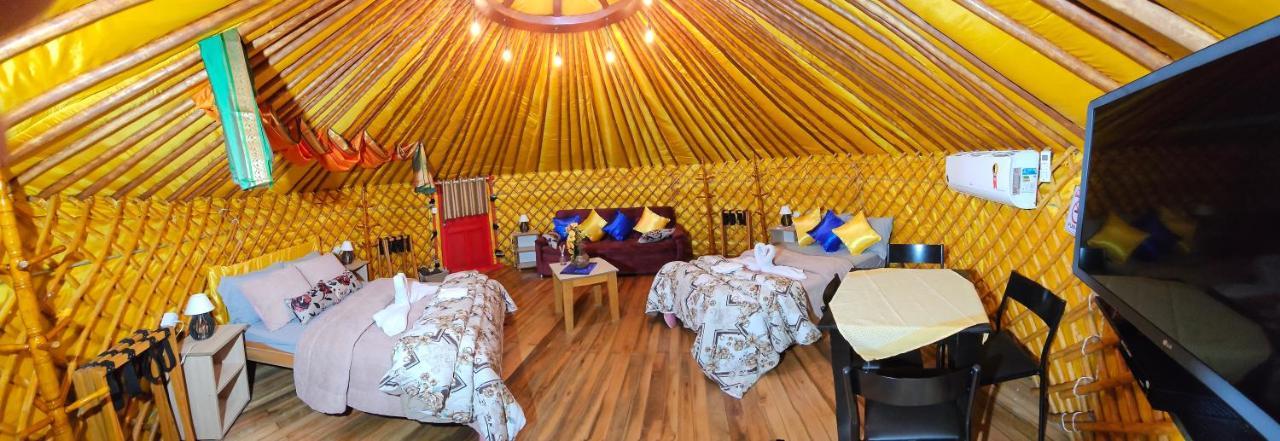 אורוביסי Casa Campo Yurt 3 Aconchego Tenda Mongolica Wifi מראה חיצוני תמונה